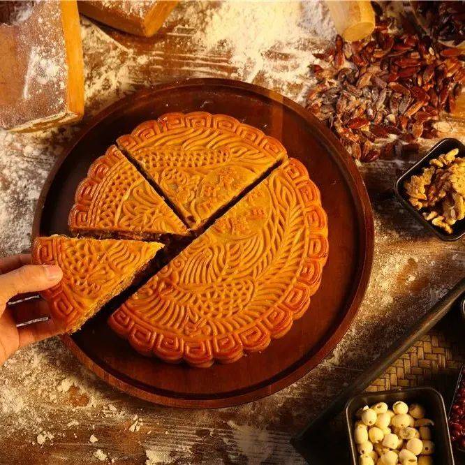 广西合浦的月饼为何这么大大大大大？_值班_早报_美食