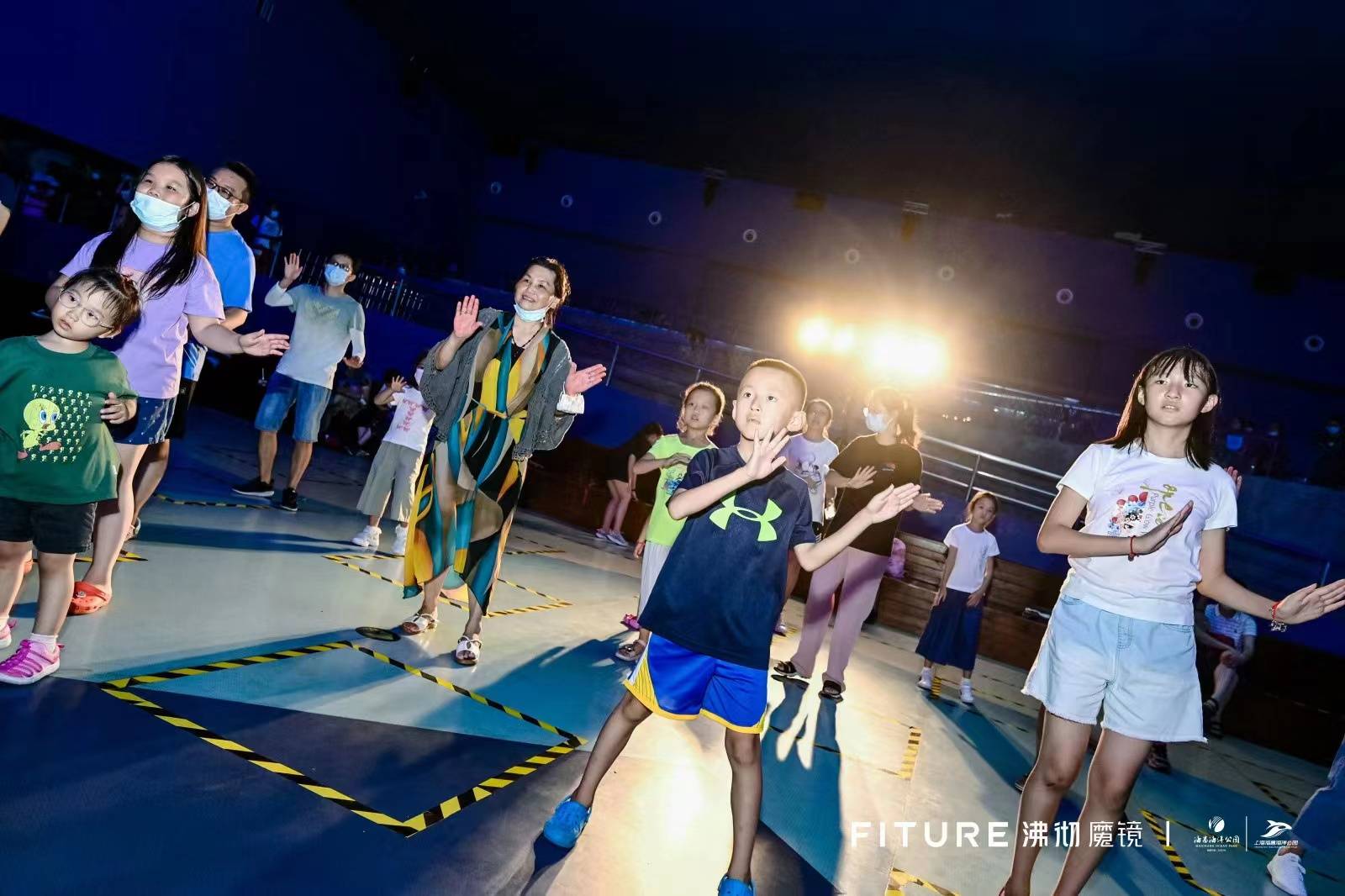 暑期玩出“鲸”人肺活量！上海海昌海洋公园携手FITURE上演游园+运动新体验