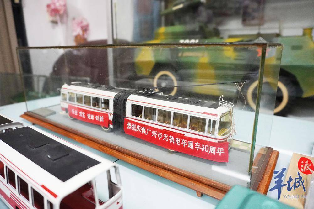 「广州公交文脉 | 巴士车模爱好者①」痴迷巴士车模,情系羊城公交_招