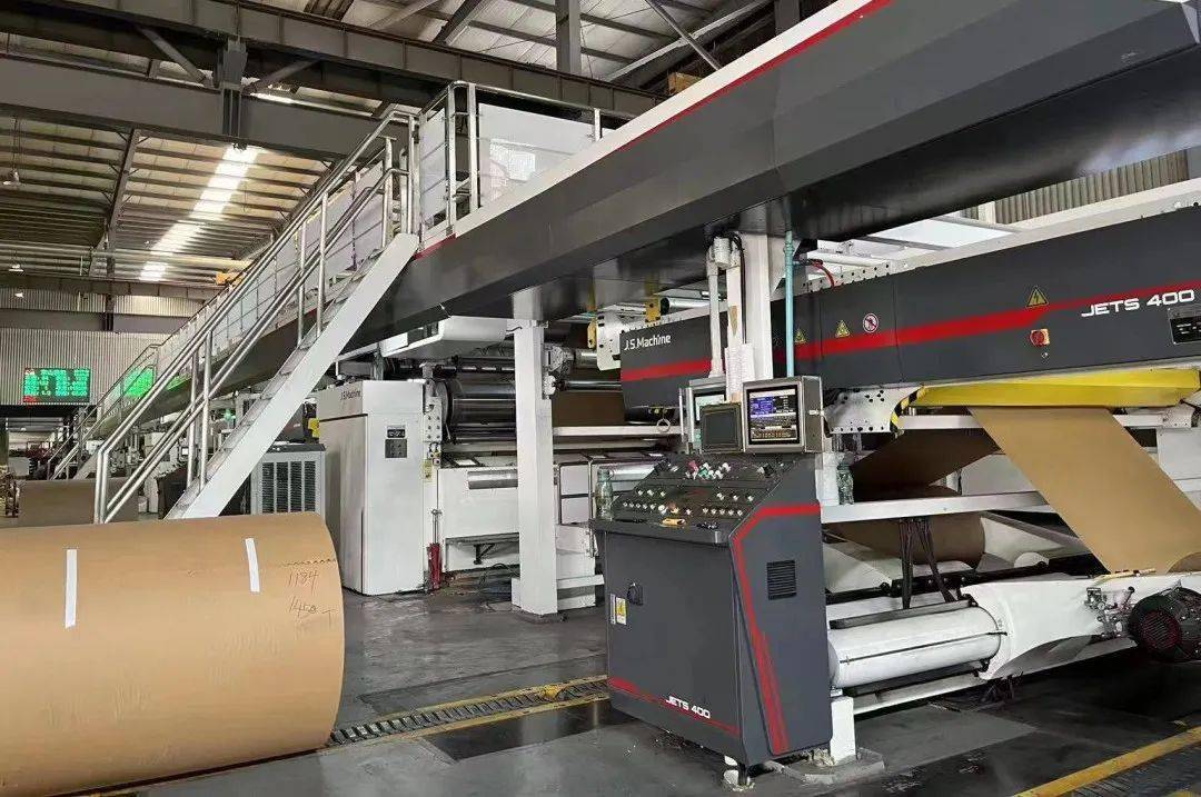 关注 | 德清华源包装:两条京山轻机智能瓦线,从容应对零散订单生产