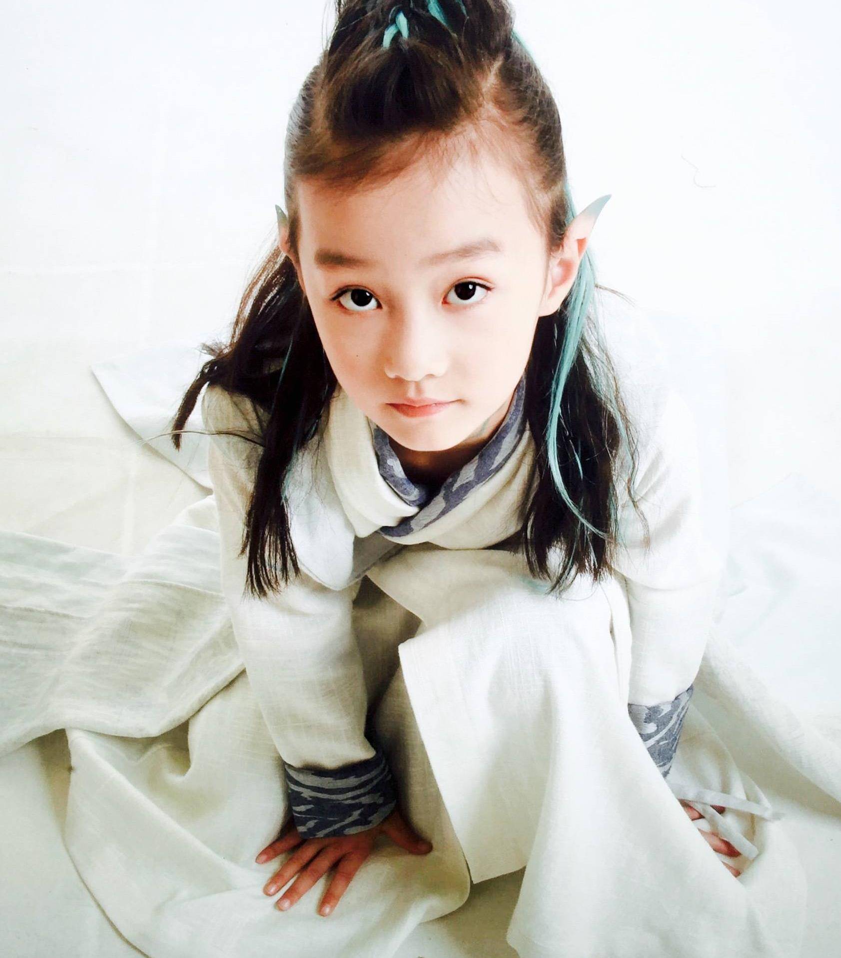 《甄嬛传》的温宜公主,14岁身高已经1米7,还为学业回归校园!