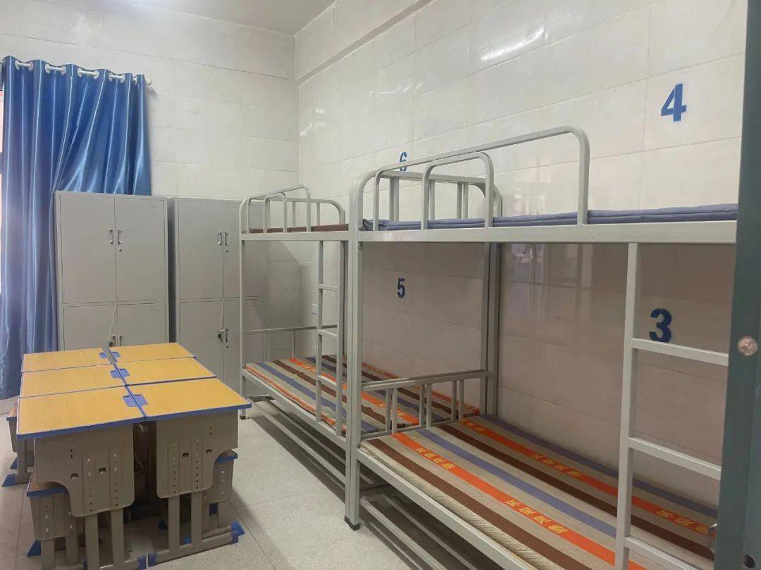 新学期 新校区 新起点——万源中学白沙校区初体验_公众_校园_教室