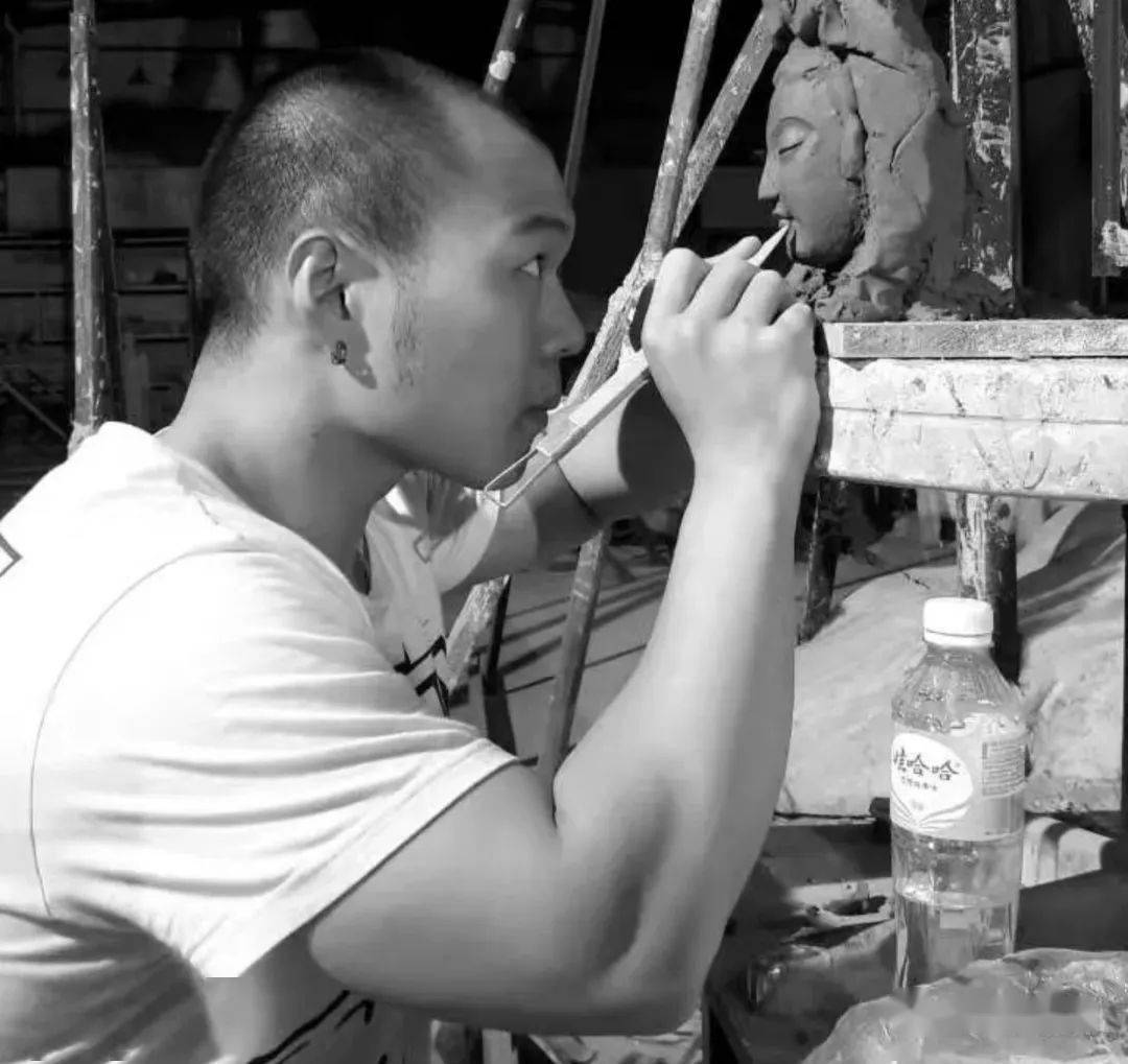 现代版武僧,霸气肌肉纹身,太给力了!_哥哥_工作_身材