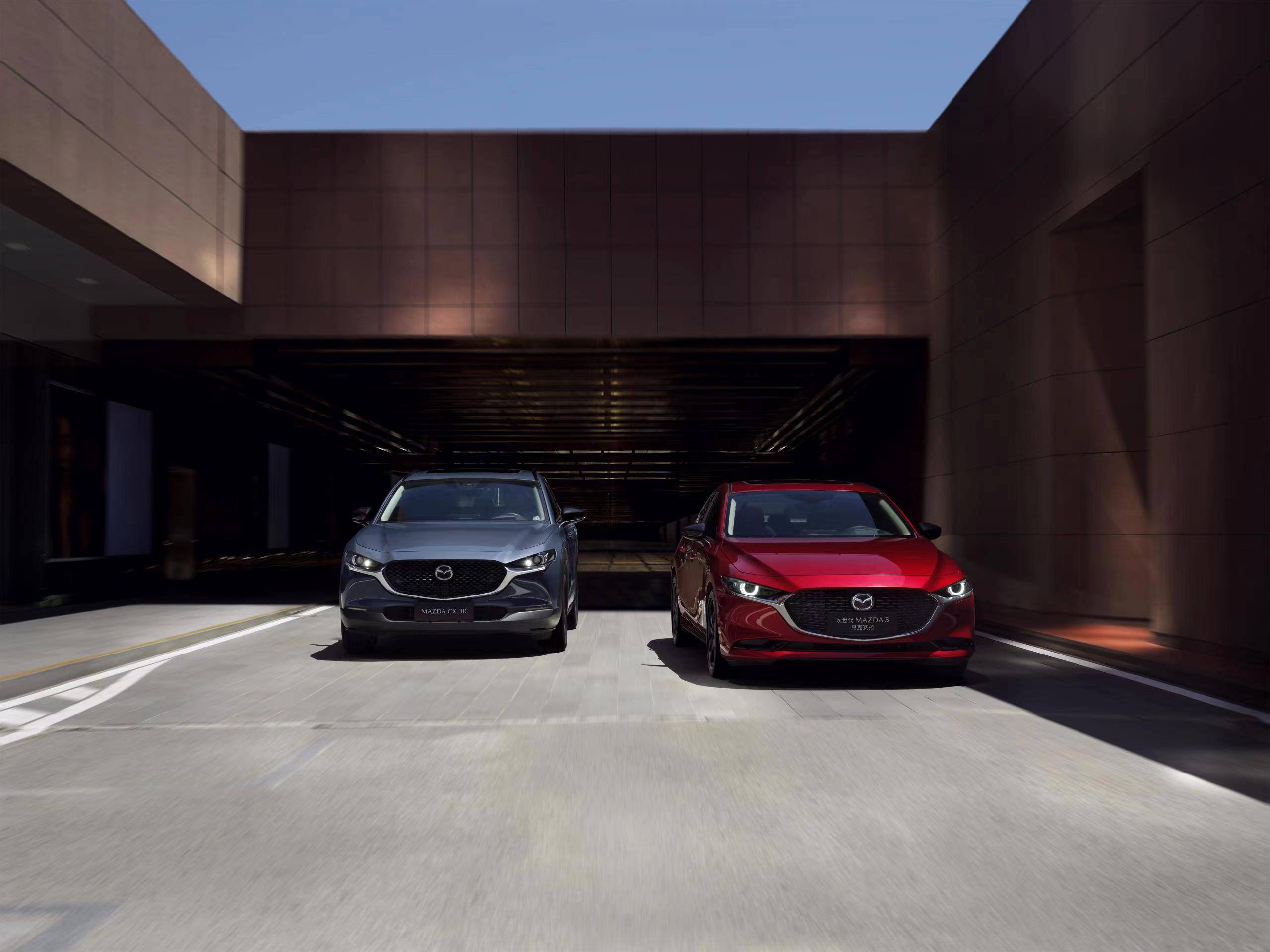 马自达昂克赛拉,cx-30全新黑曜版 长安马自达吉林凯利凯店联袂上市