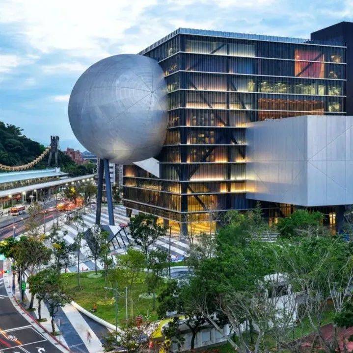 OMA库哈斯亲自带路逛「台北艺术中心」!带你解锁更多建筑视角_剧场_表演_空间