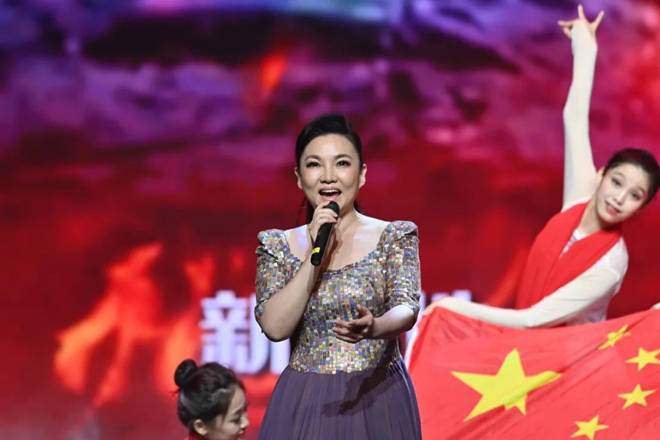 王莉演唱《绣红旗》《斯卡布罗集市》汤非,王莉演唱《胡琴说》冯旭