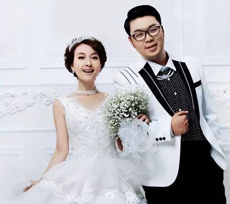 忍了9年,终于嫁入了杜家的豪门,《芒果小花》沉梦辰的优越履历_杜海涛