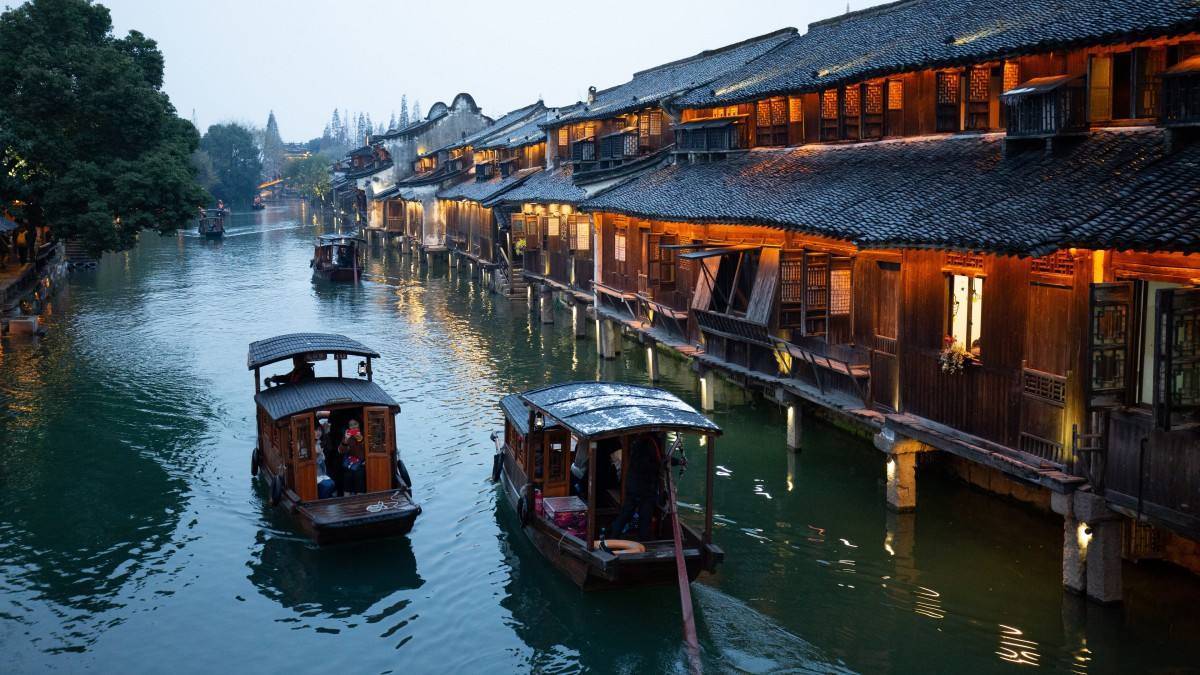 1,吴语:吴语在浙江分布最广,按照片区来说,主要有太湖片,宣州片,台州