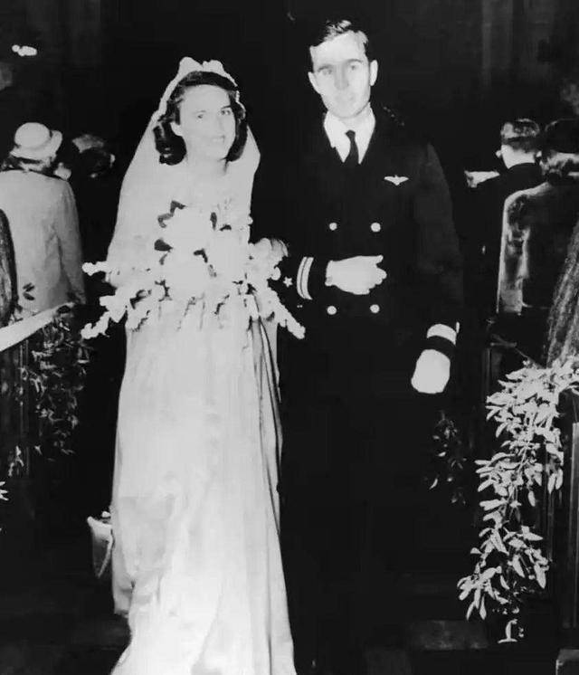 7任丈夫3个是王子, 可她的一生却是"笑话"_芭芭拉赫顿_生活_婚姻