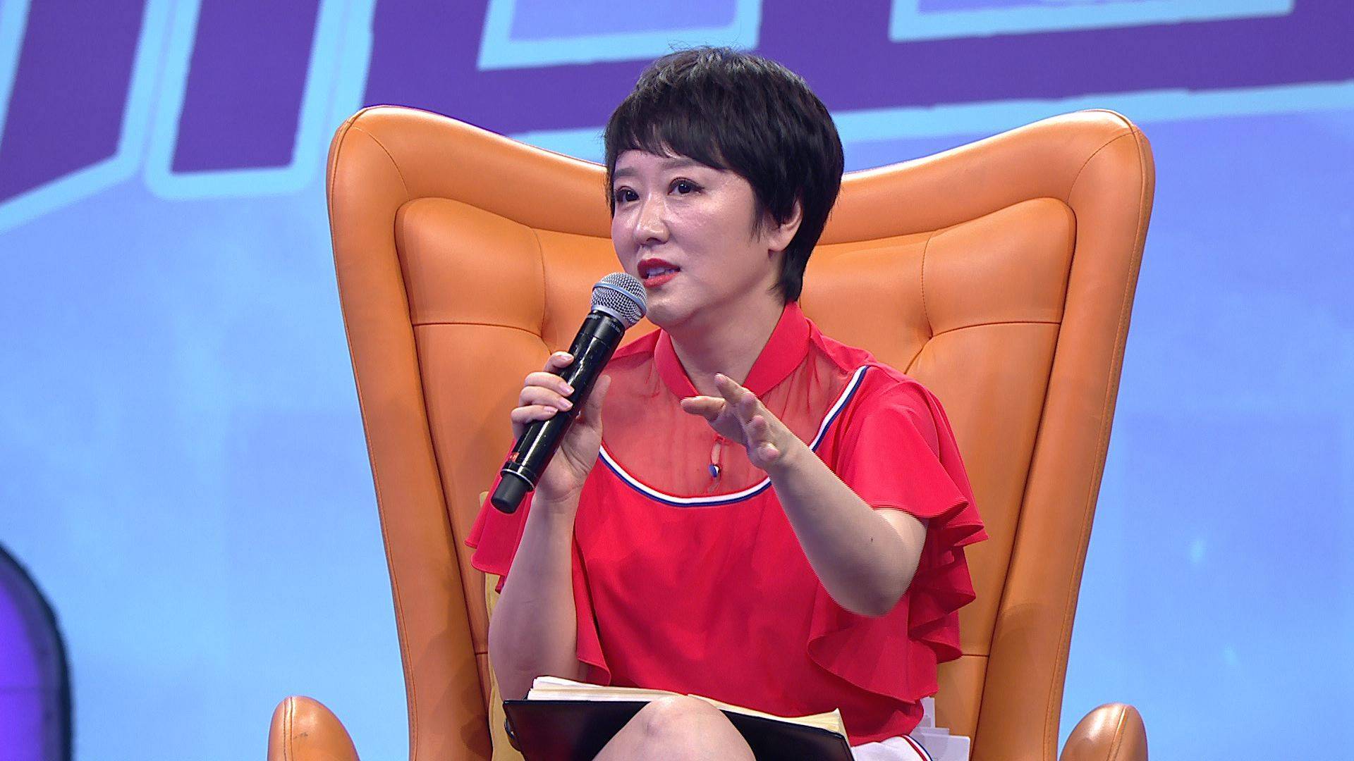 "姐弟恋"难以继续阎品红:不对等的感情可以不谈张先生比张女士小十岁