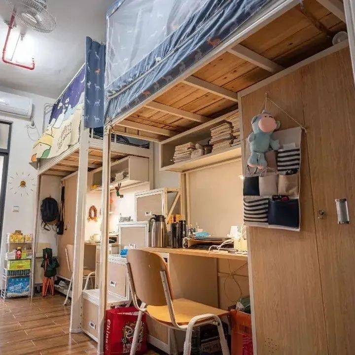 大学宿舍里,床位真的那么重要吗?_同学_空调_下铺