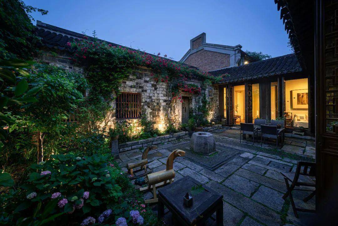 藏在国家级的森林公园里的民宿丨南方民宿_山居_花迹_自然