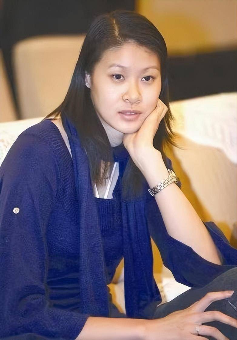 女排"玻璃美人"赵蕊蕊:年过40依然单身,择偶标准曝光令人咋舌_排球