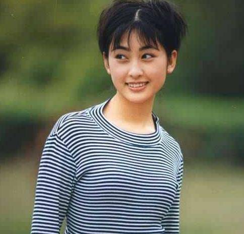 2009年张铁林带着保镖冲到訾晓敏家,将她按在沙发上