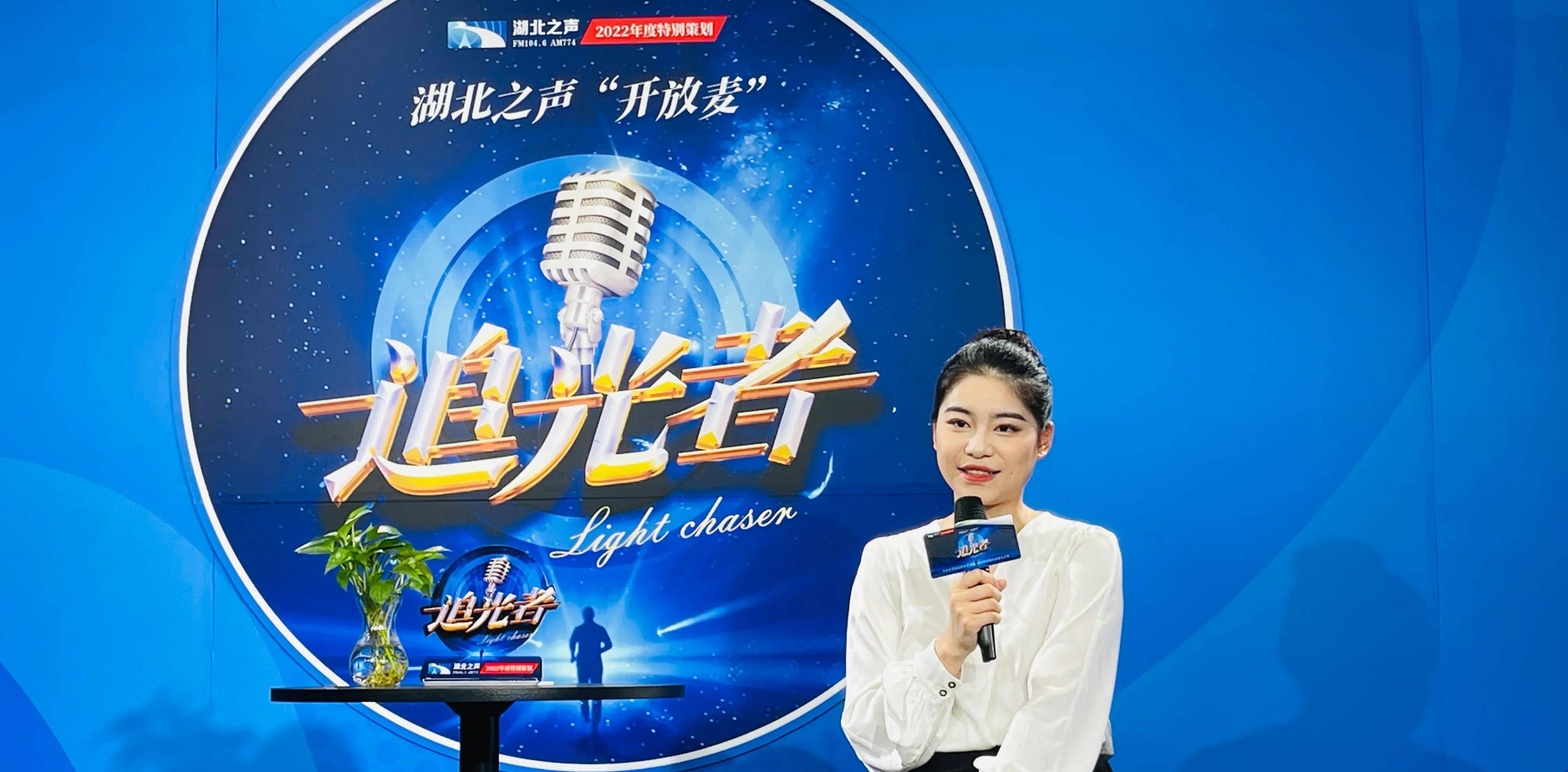 刘慧霞为我们讲述了荣耀光环背后的故事,难以忍受的痛苦和坚持跳水的