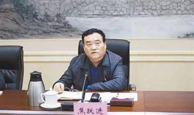 "小焦书记"焦跃进:有父亲遗风,亲自进京卖大蒜,为百姓做实事_杞县