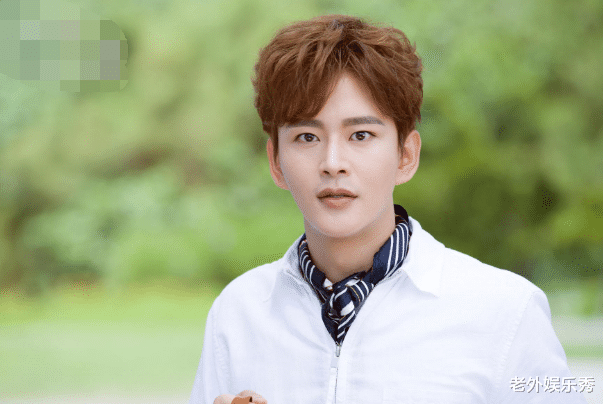 他是万年男配里的小清新,有颜更有演技,对角色有自己的理解揣摩_黄宥