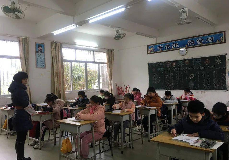 【奋进新征程 建功新时代】看,新兴教育蝶变!_建设_小学_学位