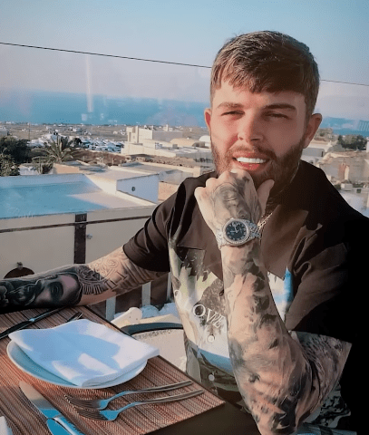 价值_名人_社交