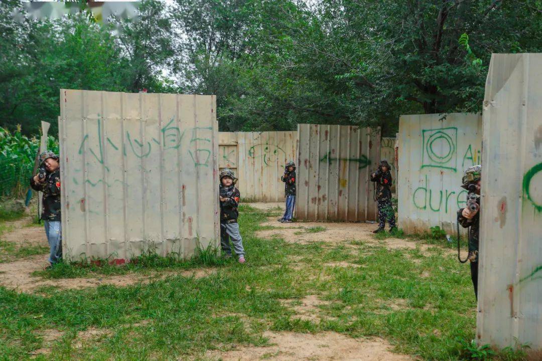 真人cs 丛林烧烤_孩子_活动_团队