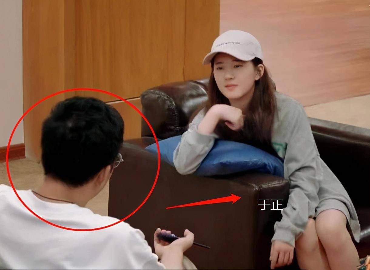 于正刚让人离他远点,今天就教赵露思蹭热度!到底是谁蹭谁的热度?