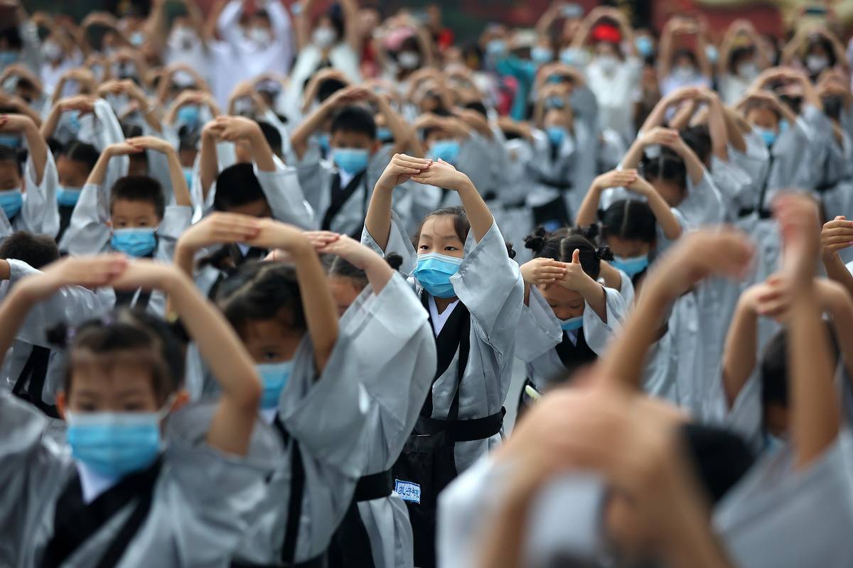 一年級新生入學儀式_小學一年級家長寄語_小學一年級新生報到流程
