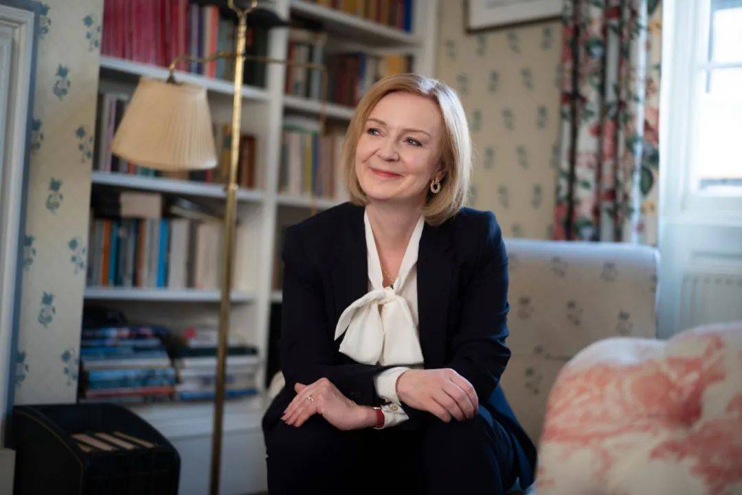 伊丽莎白·特拉斯:成为女首相几乎无悬念_苏纳克_约翰逊_英国