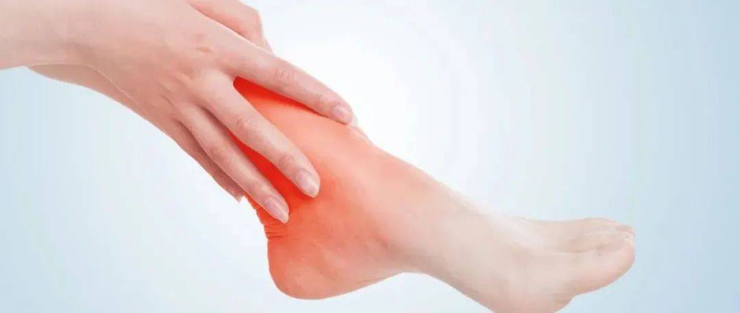 万万没想到，常脚痛是这个原因 | 这些人应该穿大一码鞋_骨骼_皮肤_部位