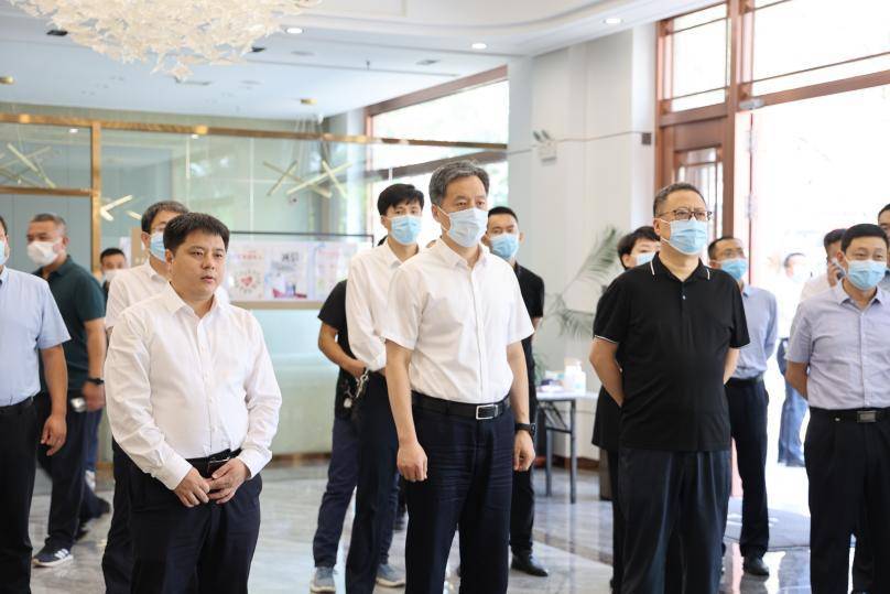 保定市领导带队开展创城,创卫调研:要求不达标旱厕限期拆除_徐水区