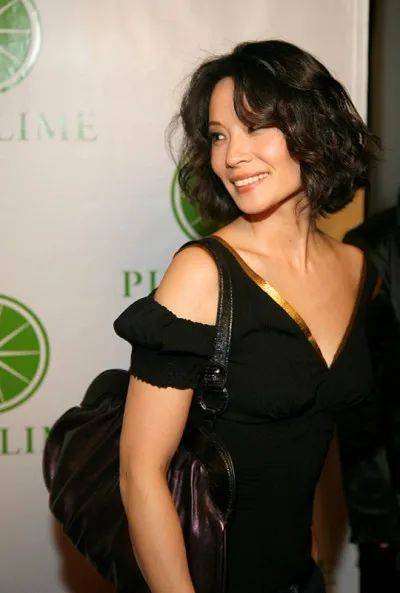 刘玉玲——星光大道留名的华裔女星_华人_上流社会_审美