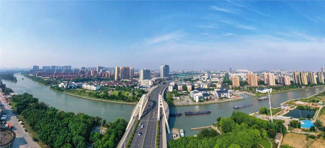 8家,"青春微讲堂"线上授课辐射人数超10000人,成立江陵街道妇女联合会