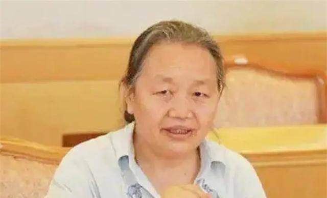 甘肃首富“雷姐”：西藏散心时无意间发现商机，26年赚下120亿