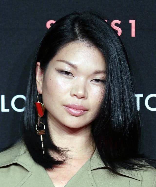 吕燕:农村出身的超模,艰难成名后,最开心的是让父母住上大房子_侵权