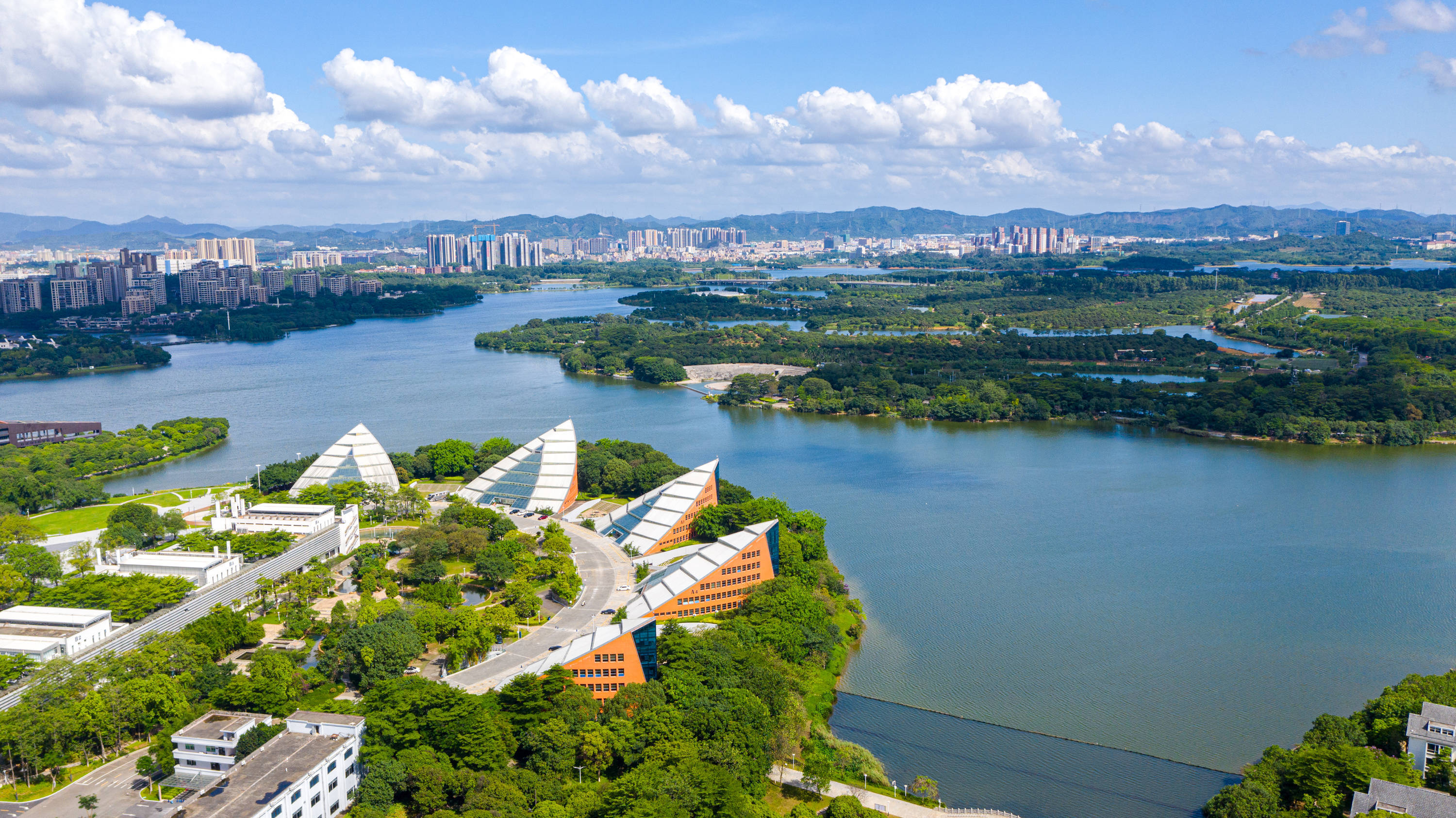 大岭山松山湖景点图片