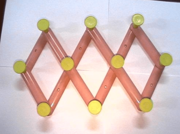 不稳定的四边形结构在升降平台车研发中的应用_搜狐汽车_搜狐网