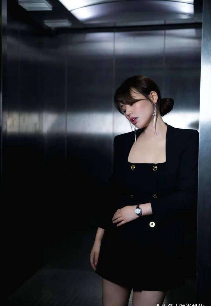 "人间真实"马思纯这肉腿绝了!