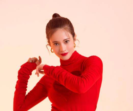 徐嘉雯_吴京_卢靖姗