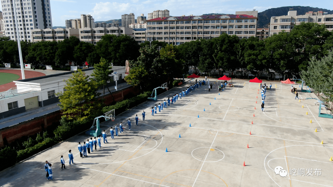 新学期_教育_中小学_校区