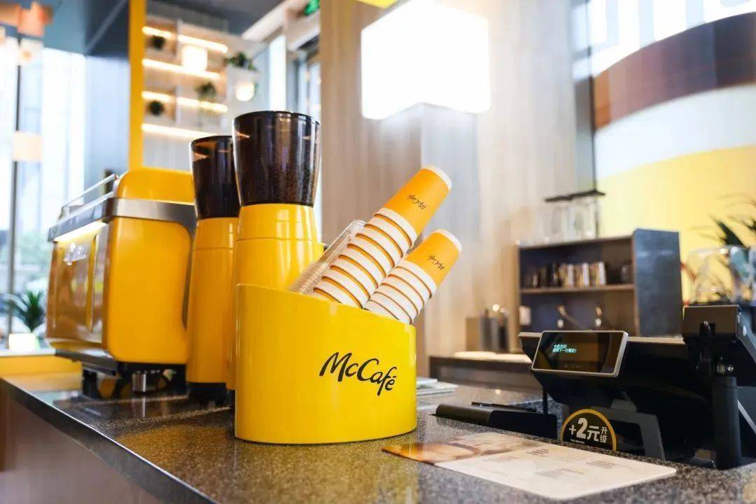 麦咖啡总店数突破2500家,爆品商学苑解析这杯咖啡是如何做到的_许颖婷