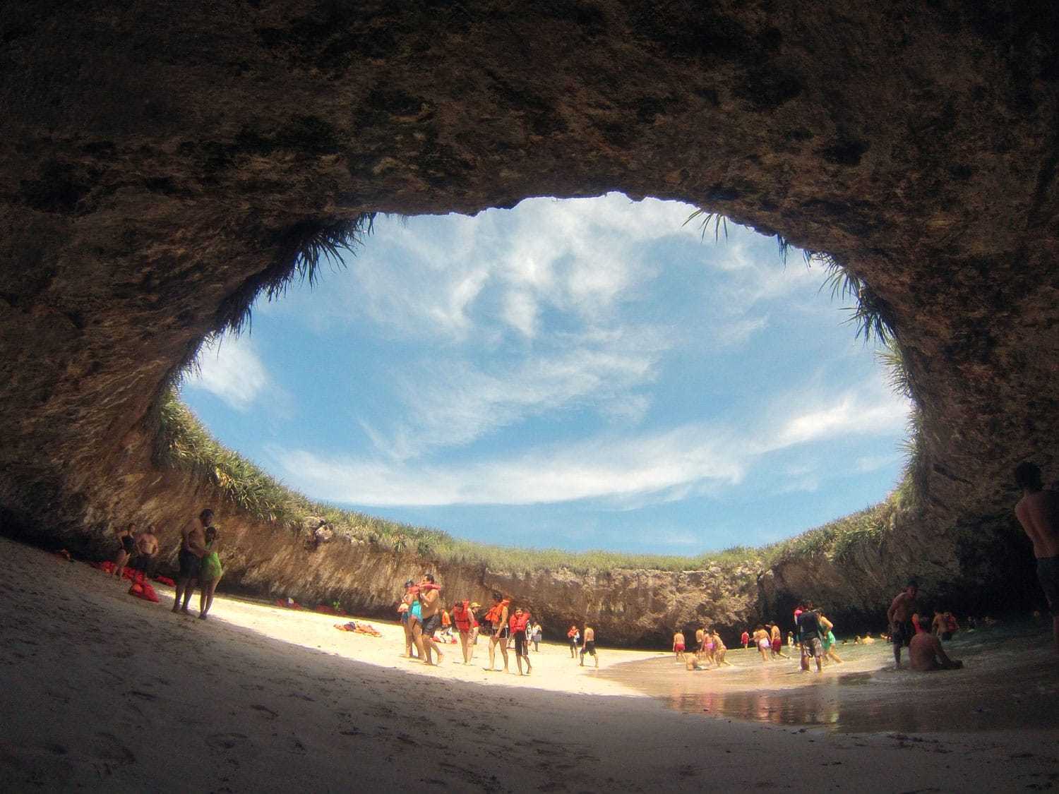 隐藏的海滩——墨西哥