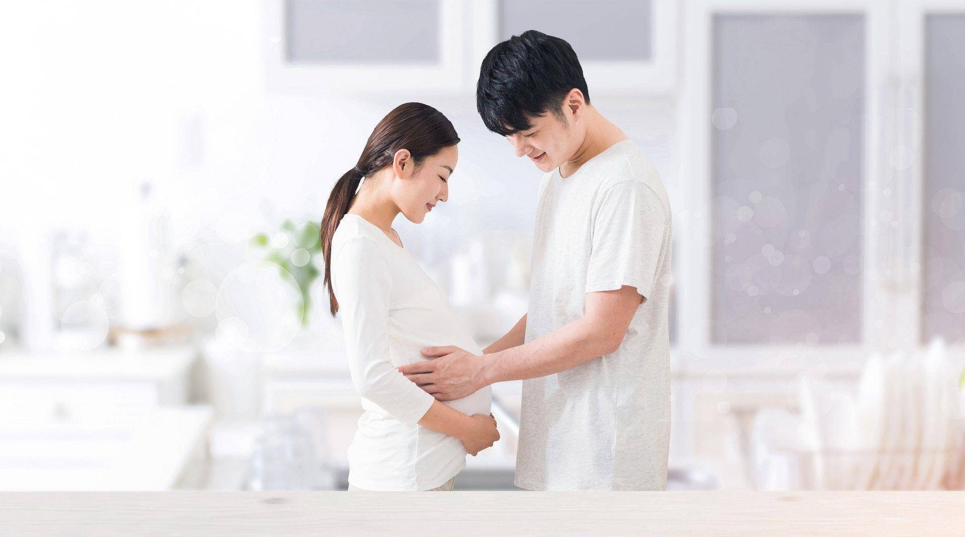 备孕丈夫一天吸一包烟:孩子长她身体里,没多大事儿,网友:无知_男性