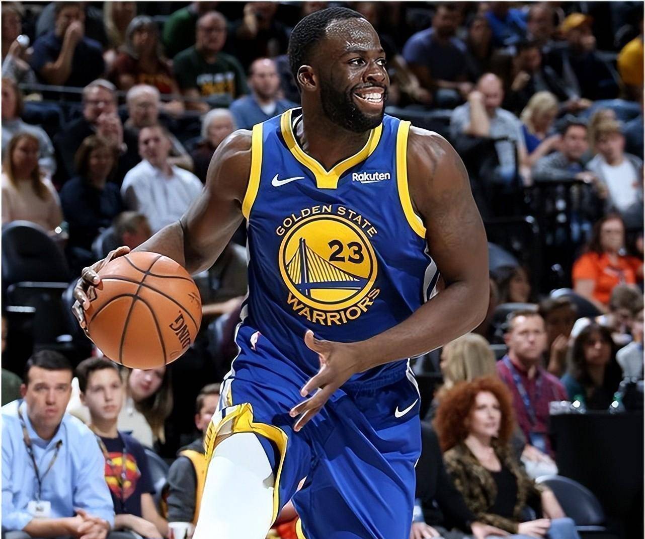 追梦格林亲手揭开自我介绍名牌_德拉蒙德_金州勇士队_阵容