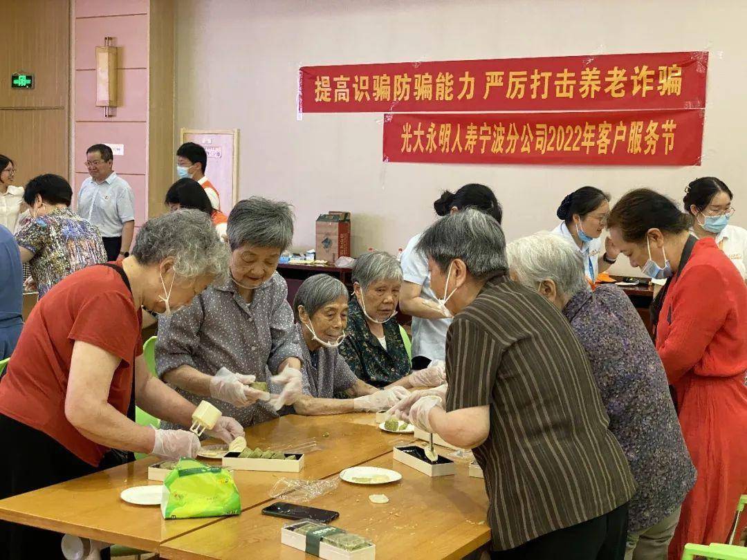 光大客服号码多少(光大客服电话人工服务是24小时吗)