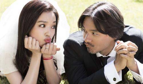 而舒淇的感情之路也是十分的丰富精彩,尤其是和老公冯德伦,在结婚前