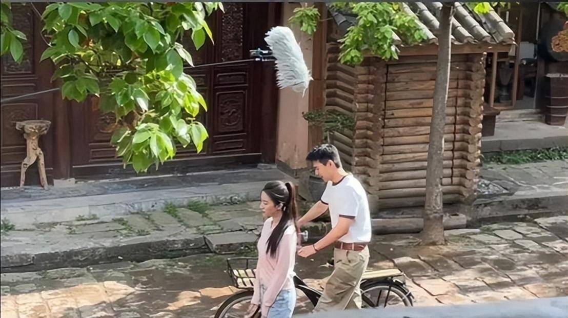 上丰富了,至今传出过四段感情历史,除了大学初恋外,还有王紫璇,尚语贤