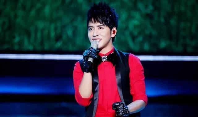 07《加油好男儿》前十名选手的现状大相径庭,李易峰人气最高,速度最快