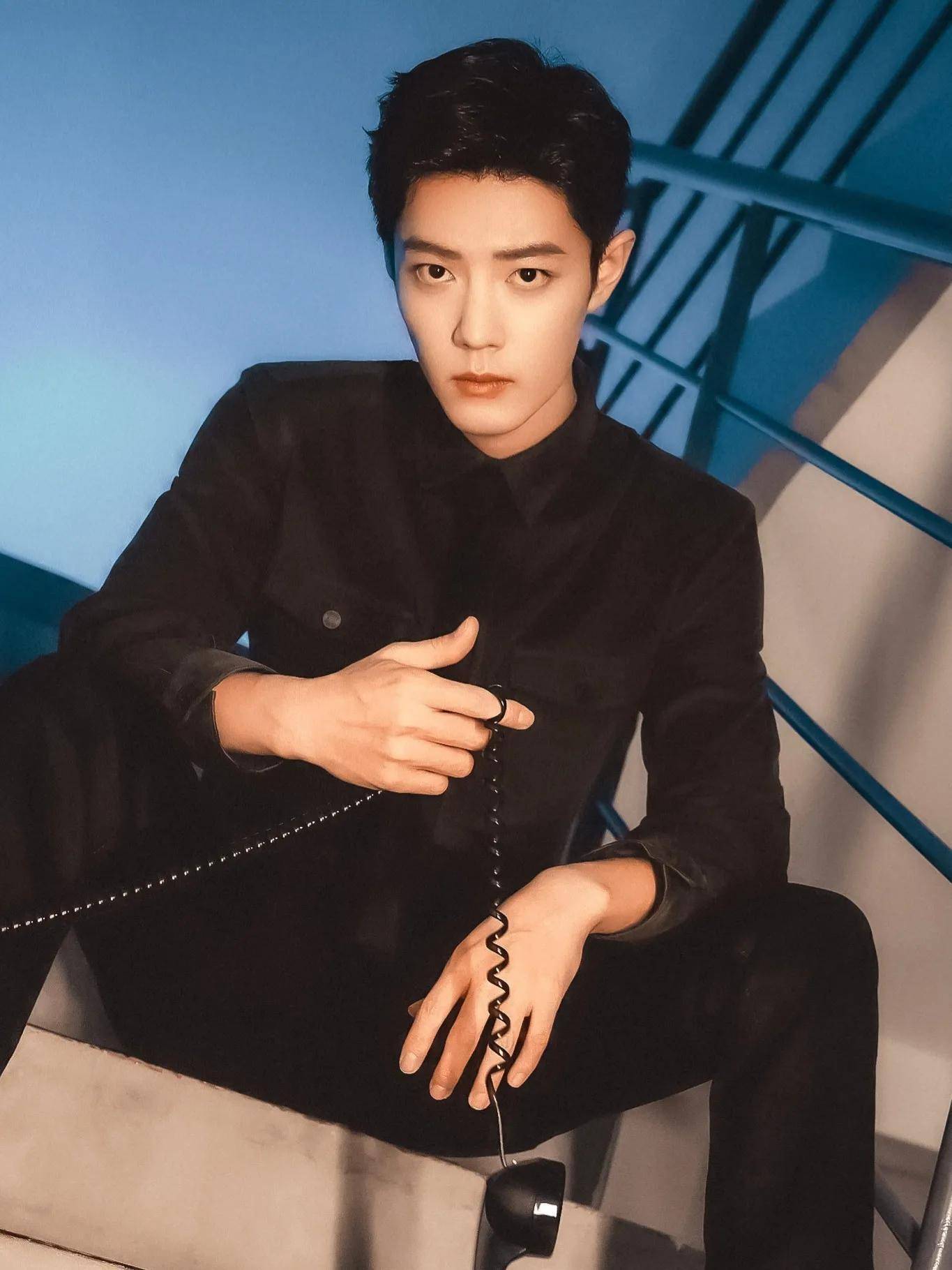 内娱穿西装最好看的十位男明星:肖战气质绝佳,任嘉伦一人千面_龚俊