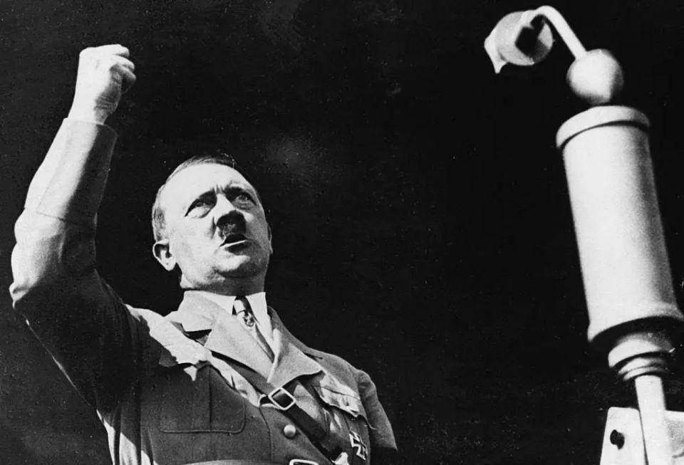 希特勒身高180图片