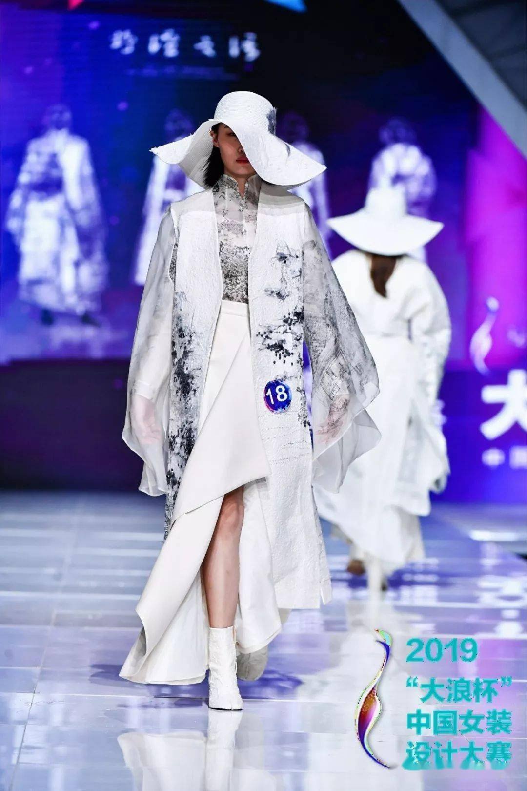 趋势 | 东方禅意美学服饰!(蕴含在服装里的东方哲学)_作品_设计_禅宗