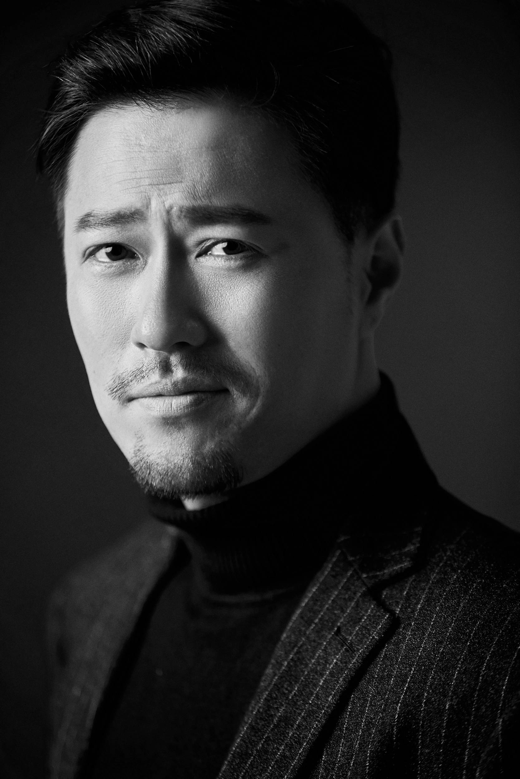 对于表演,王争坦言演员始终要遵从"打破自己,忠于角色"的信念.